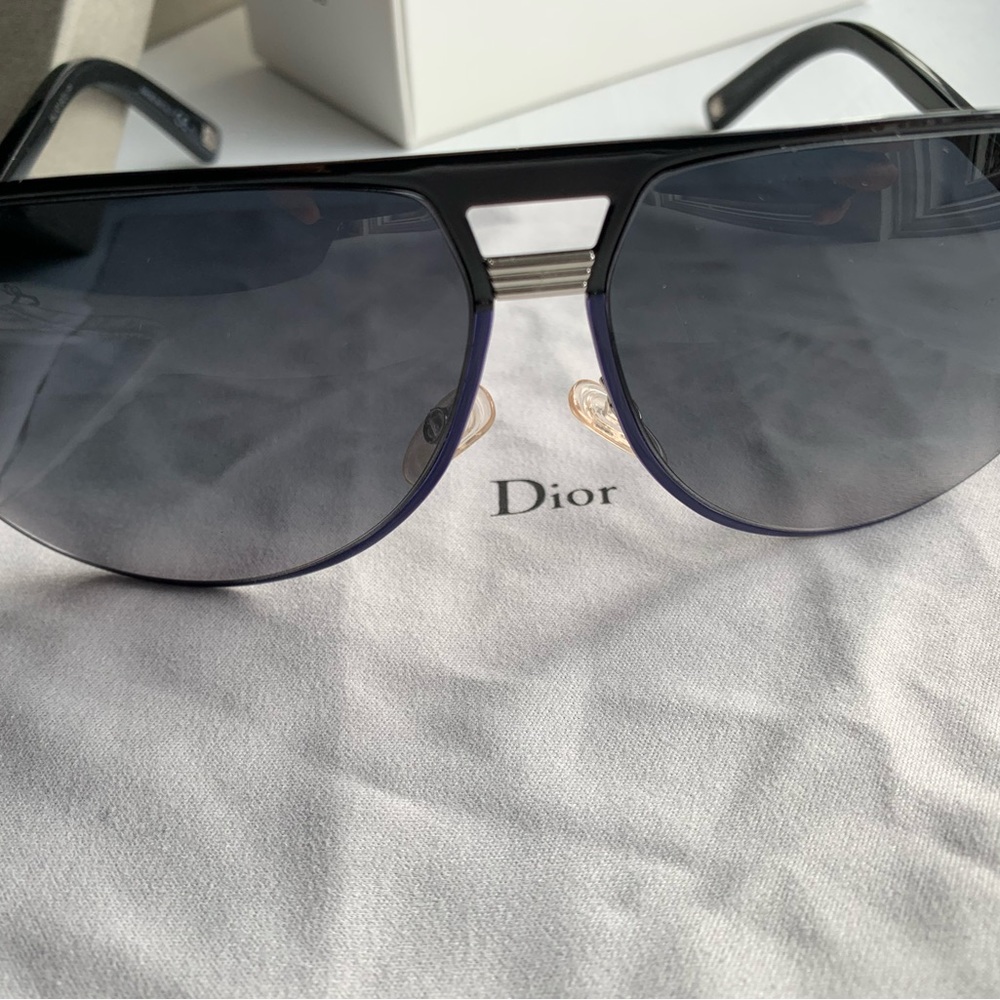 Like new Dior Sunglasses